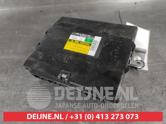 Używane Sterownik ABS Lexus RX (L1) 450h V6 24V VVT-i 4x4 Cena na żądanie oferowane przez V.Deijne Jap.Auto-onderdelen BV