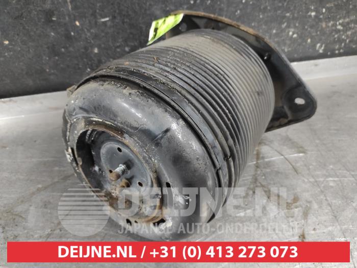 Używane Miech Lexus RX (L1) 450h V6 24V VVT-i 4x4 Cena na żądanie oferowane przez V.Deijne Jap.Auto-onderdelen BV