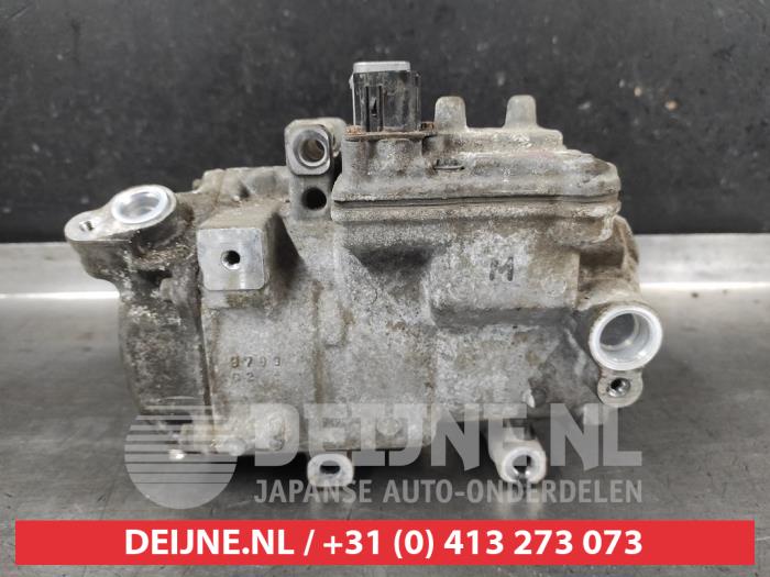 Usagé Compresseur de clim Lexus RX (L1) 450h V6 24V VVT-i 4x4 Prix sur demande proposé par V.Deijne Jap.Auto-onderdelen BV