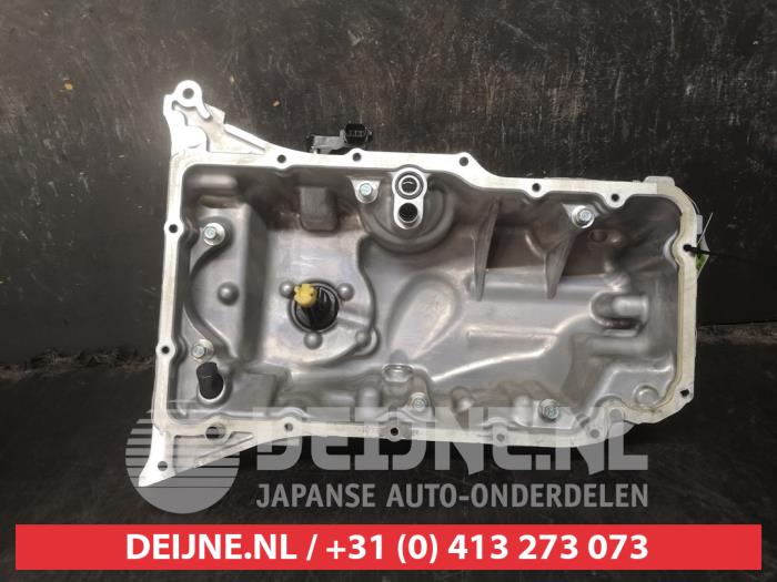 Usagé Couvercle carter Honda HR-V (RV) 1.5 e:HEV Prix sur demande proposé par V.Deijne Jap.Auto-onderdelen BV
