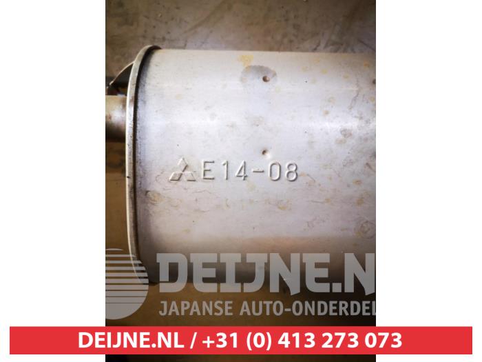 Gebrauchte Auspuff Enddämpfer Mitsubishi Lancer Wagon (CS/CT) 1.6 16V Preis € 25,00 Margenregelung angeboten von V.Deijne Jap.Auto-onderdelen BV