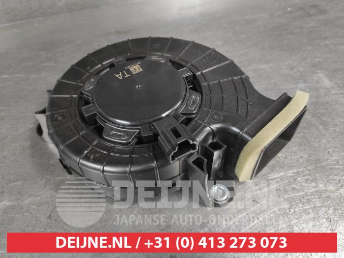 Używane Wentylator akumulatora Nissan Qashqai (J12) 1.5 E-Power 16V Cena na żądanie oferowane przez V.Deijne Jap.Auto-onderdelen BV
