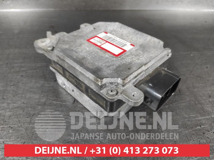 Usagé Ordinateur direction assistée Lexus RX (U3) 400h V6 24V VVT-i 4x4 Prix sur demande proposé par V.Deijne Jap.Auto-onderdelen BV