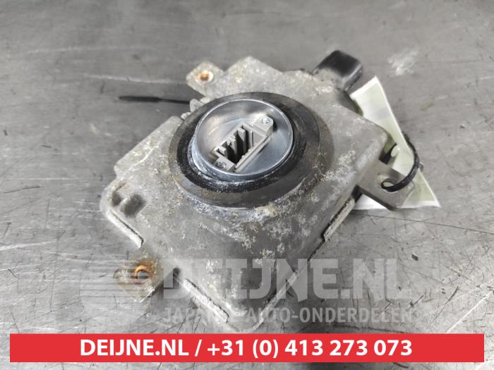 Używane Modul ksenonowy Mazda 5 (CWA9) 1.8i 16V Cena na żądanie oferowane przez V.Deijne Jap.Auto-onderdelen BV