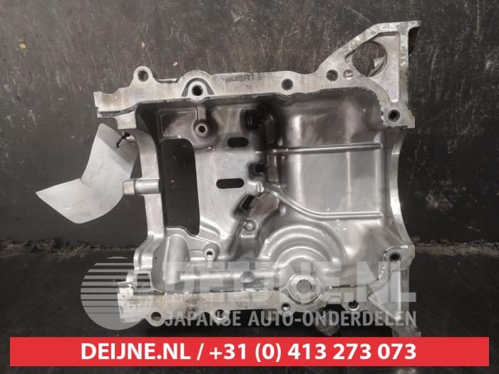 Usagé Couvercle carter Hyundai i10 1.0 12V Prix € 75,00 Règlement à la marge proposé par V.Deijne Jap.Auto-onderdelen BV