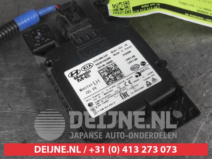 Begagnade Dödvinkelsensor Hyundai Kona (OS) 1.6 GDi HEV 16V Pris på förfrågan erbjuds av V.Deijne Jap.Auto-onderdelen BV