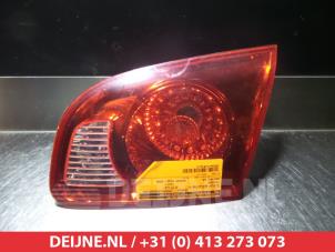 Used Tailgate reflector, right Hyundai Santa Fe II (CM) 2.2 CRDi 16V 4x4 Price € 35,00 Margin scheme offered by V.Deijne Jap.Auto-onderdelen BV