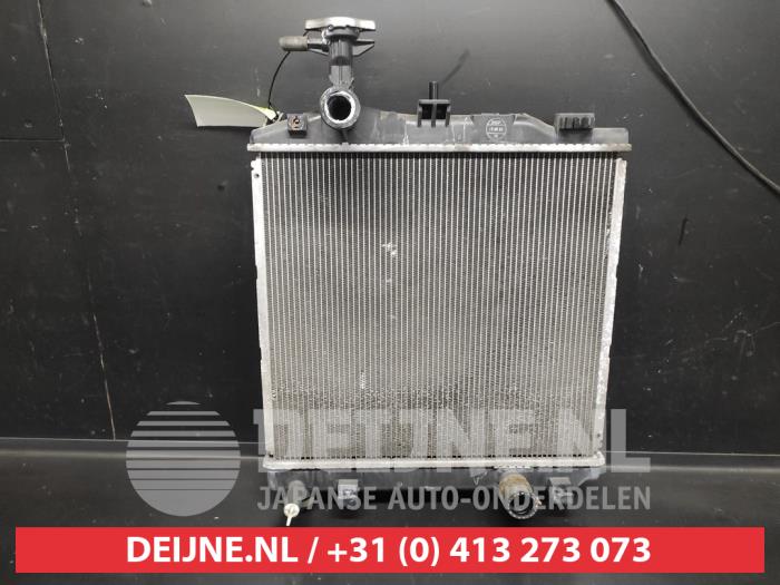 Usagé Radiateur Mitsubishi Space Star (A0) 1.0 12V Prix sur demande proposé par V.Deijne Jap.Auto-onderdelen BV