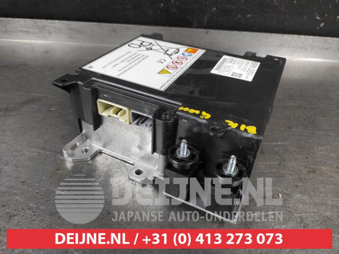 Używane Akumulator (Hybryda) Suzuki Swift (ZCE/ZDE) 1.2 VVT 12V Hybrid Cena € 300,00 Procedura marży oferowane przez V.Deijne Jap.Auto-onderdelen BV