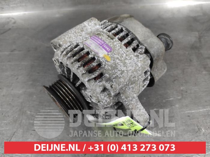 Usagé Dynamo Nissan Pixo (D31S) 1.0 12V Prix € 30,00 Règlement à la marge proposé par V.Deijne Jap.Auto-onderdelen BV