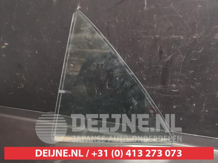 Usados Ventanilla triangular izquierda detrás Kia Rio IV (YB) 1.2 MPI 16V Precio € 25,00 Norma de margen ofrecido por V.Deijne Jap.Auto-onderdelen BV