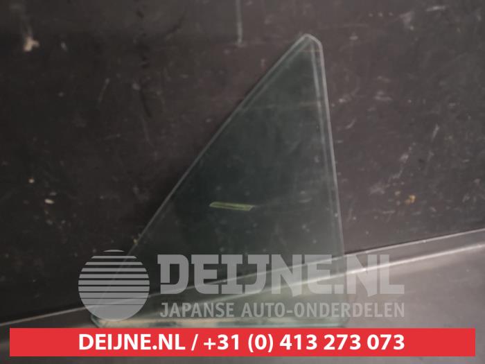 Usados Ventanilla triangular derecha detrás Kia Rio IV (YB) 1.2 MPI 16V Precio € 25,00 Norma de margen ofrecido por V.Deijne Jap.Auto-onderdelen BV