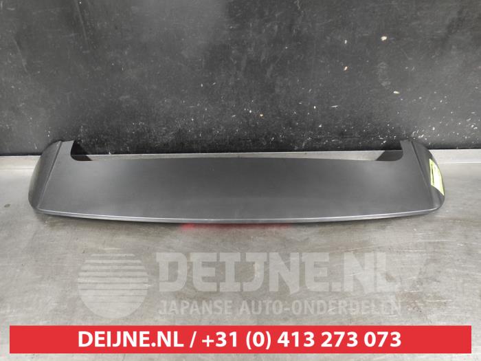 Używane Spojler Kia Stonic (YB) 1.2 MPI 16V Cena na żądanie oferowane przez V.Deijne Jap.Auto-onderdelen BV