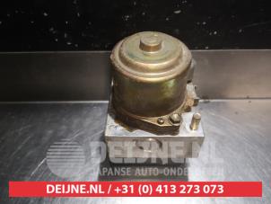 Pompa ABS z Mitsubishi L-200 2.5 TDI 4x4 2005