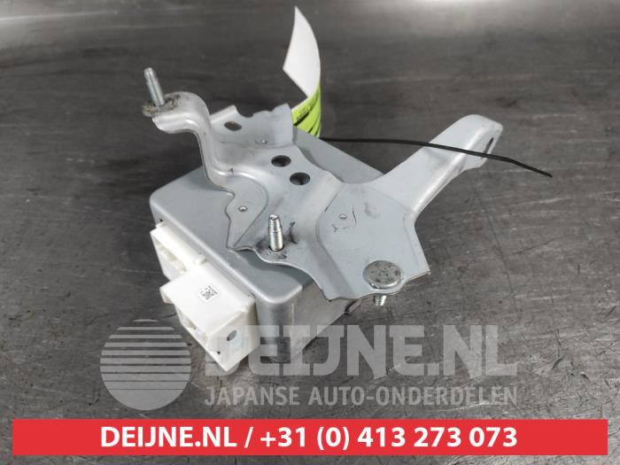 Used Power steering computer Toyota Yaris II (P9) 1.3 16V VVT-i Price on request offered by V.Deijne Jap.Auto-onderdelen BV