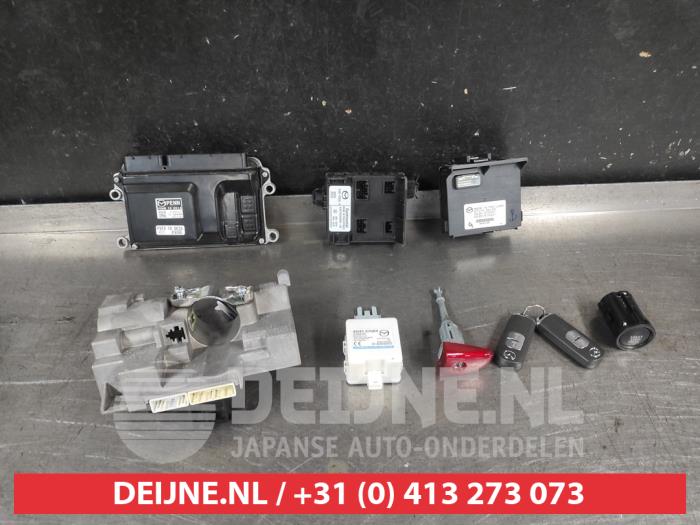 Used Engine management computer Mazda CX-3 (DJ/DK) 2.0 SkyActiv-G 120 Price on request offered by V.Deijne Jap.Auto-onderdelen BV