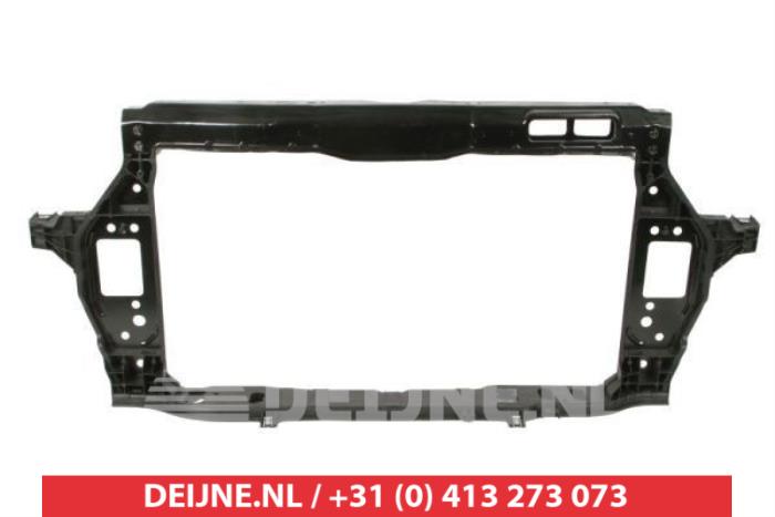 Nya Front Hyundai I20 Pris € 356,95 Inklusive moms erbjuds av V.Deijne Jap.Auto-onderdelen BV