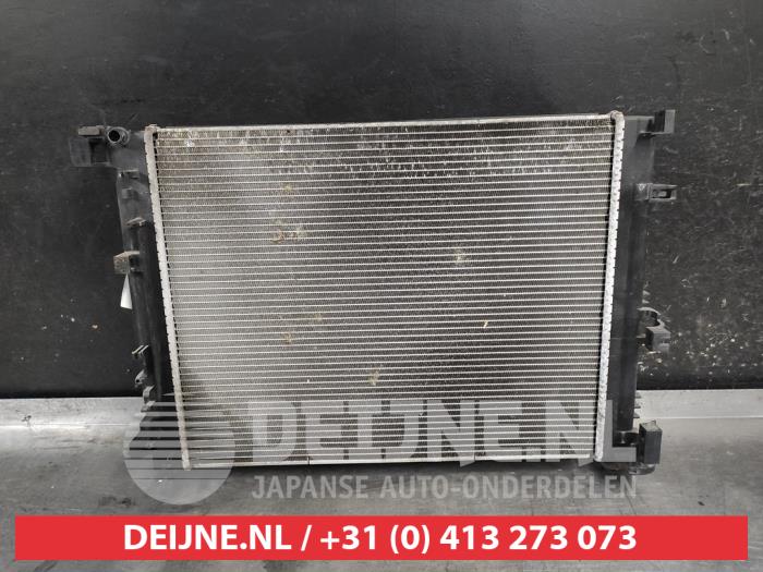 Usagé Radiateur Nissan Juke (F16) Prix € 200,00 Règlement à la marge proposé par V.Deijne Jap.Auto-onderdelen BV