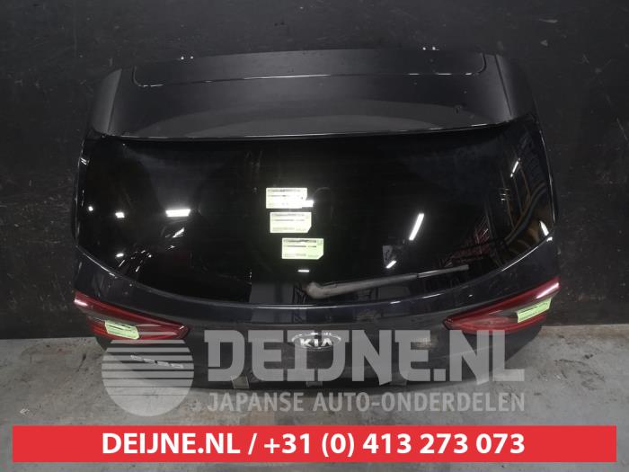 Używane Tylna klapa Kia Ceed (CDB5/CDBB) 1.0i T-GDi 12V Cena € 600,00 Procedura marży oferowane przez V.Deijne Jap.Auto-onderdelen BV