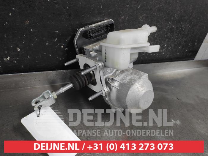 Usagé Servo frein Kia EV6 (CV) 77.4 kWh RWD Prix sur demande proposé par V.Deijne Jap.Auto-onderdelen BV