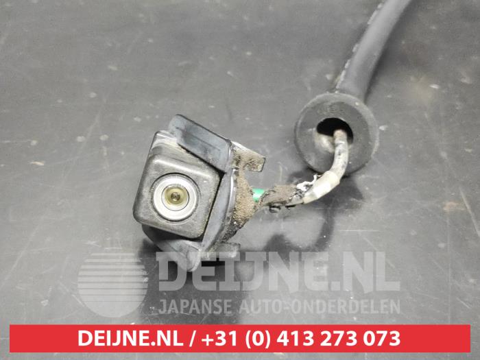 Begagnade Backkamera Mazda CX-5 I (KE,GH) 2.2 SkyActiv-D 150 16V 2WD Pris på förfrågan erbjuds av V.Deijne Jap.Auto-onderdelen BV