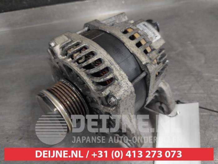 Begagnade Dynamo Nissan Note (E12) 1.2 DIG-S 98 Pris på förfrågan erbjuds av V.Deijne Jap.Auto-onderdelen BV