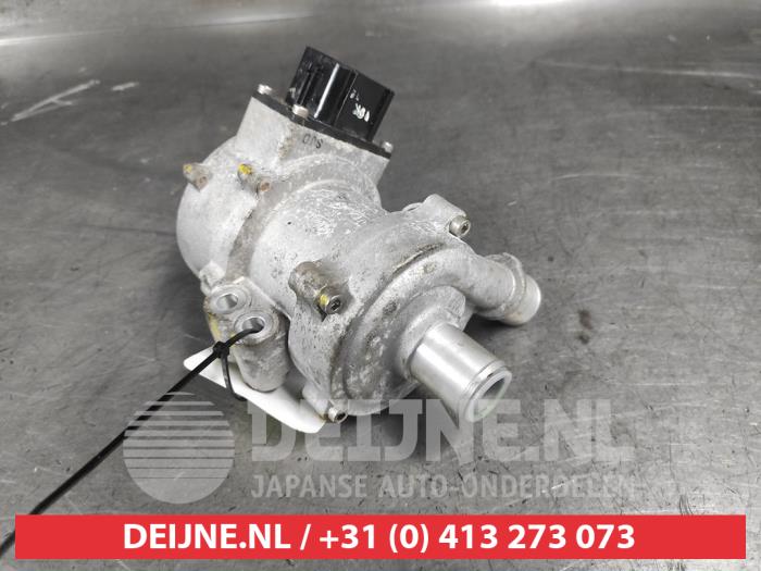 Begagnade Extra vattenpump Hyundai Nexo I FCEV FWD Pris på förfrågan erbjuds av V.Deijne Jap.Auto-onderdelen BV