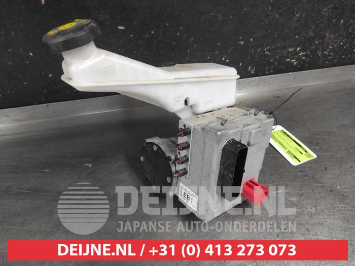 Usagé Assistant de freinage Hyundai Nexo I FCEV FWD Prix sur demande proposé par V.Deijne Jap.Auto-onderdelen BV