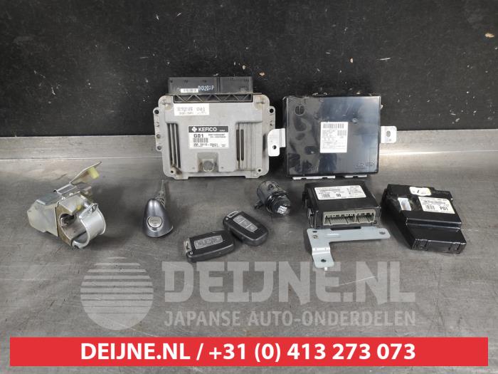 Used Engine management computer Hyundai iX35 (LM) 1.6 GDI 16V Price € 150,00 Margin scheme offered by V.Deijne Jap.Auto-onderdelen BV
