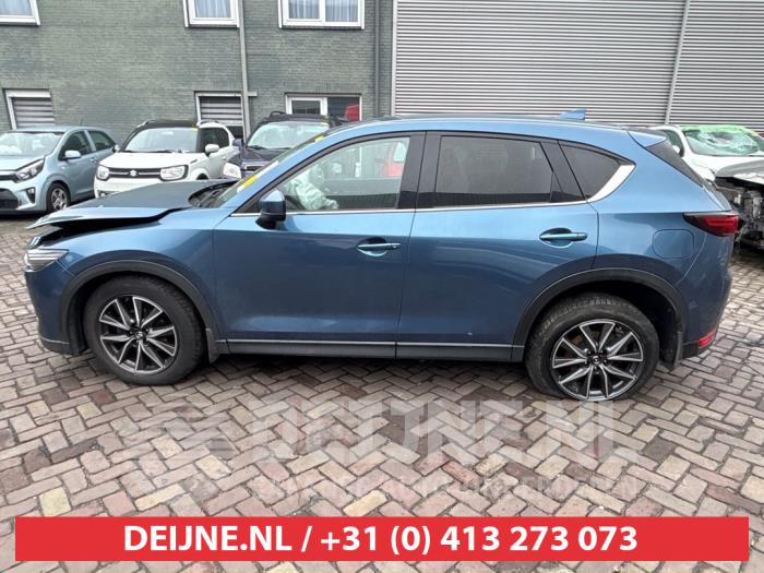 Usados Ventanilla triangular izquierda detrás Mazda CX-5 II (KF) 2.2 SkyActiv-D 150 16V 2WD Precio de solicitud ofrecido por V.Deijne Jap.Auto-onderdelen BV