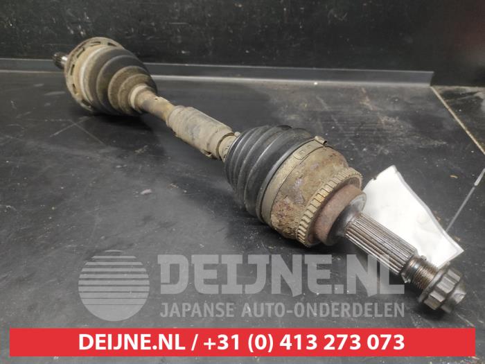 Gebrauchte Antriebswelle links vorne Toyota Celica (ZZT230/231) 1.8i 16V Preis auf Anfrage angeboten von V.Deijne Jap.Auto-onderdelen BV