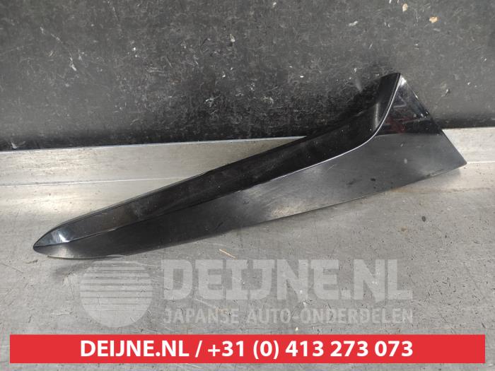 Używane Spojler Mazda CX-30 (DM) 1.8 Skyactiv D 116 16V Cena na żądanie oferowane przez V.Deijne Jap.Auto-onderdelen BV