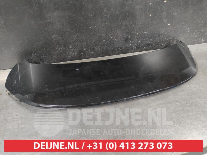 Używane Spojler Mazda CX-30 (DM) 1.8 Skyactiv D 116 16V Cena na żądanie oferowane przez V.Deijne Jap.Auto-onderdelen BV