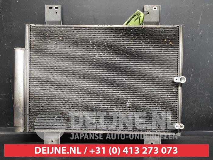 Klima Kondensor van een Daihatsu Terios (J2) 1.5 16V DVVT 4x2 Euro 4 2007