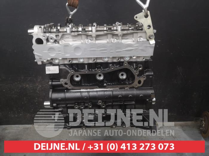 Engine from a Toyota Land Cruiser (J12) 3.0 D-4D 16V 2009