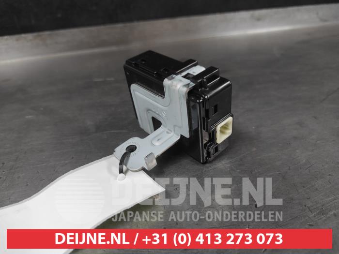 Używane Modul (rózne) Kia EV3 (SV1) 58.3/81.4 kWh Cena na żądanie oferowane przez V.Deijne Jap.Auto-onderdelen BV