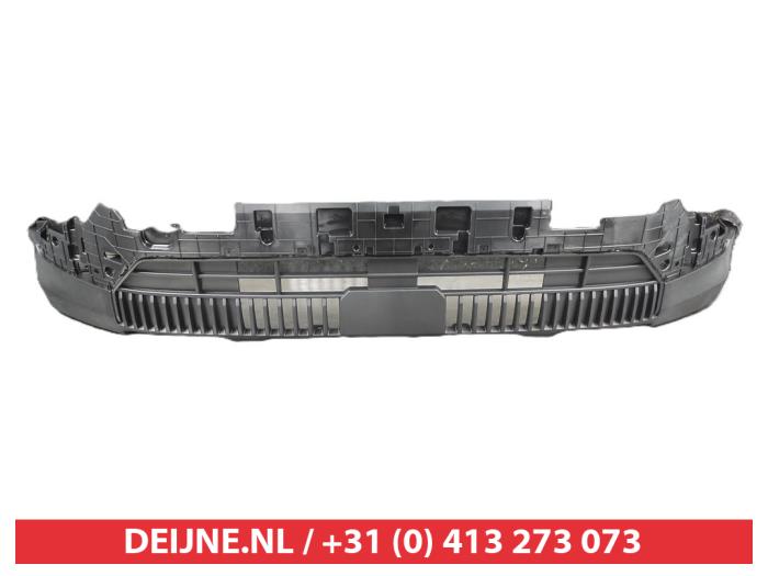 Nuevos Parachoques Kia EV3 Precio € 367,79 IVA incluido ofrecido por V.Deijne Jap.Auto-onderdelen BV