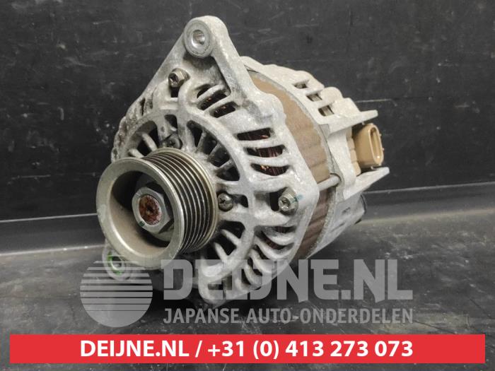 Begagnade Dynamo Nissan Micra (K13) 1.2 12V Pris på förfrågan erbjuds av V.Deijne Jap.Auto-onderdelen BV