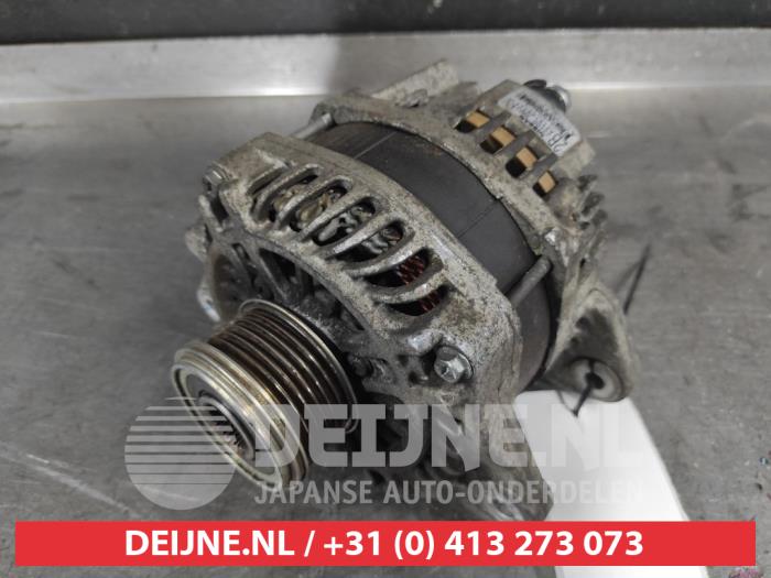 Begagnade Dynamo Nissan Micra (K13) 1.2 12V DIG-S Pris på förfrågan erbjuds av V.Deijne Jap.Auto-onderdelen BV