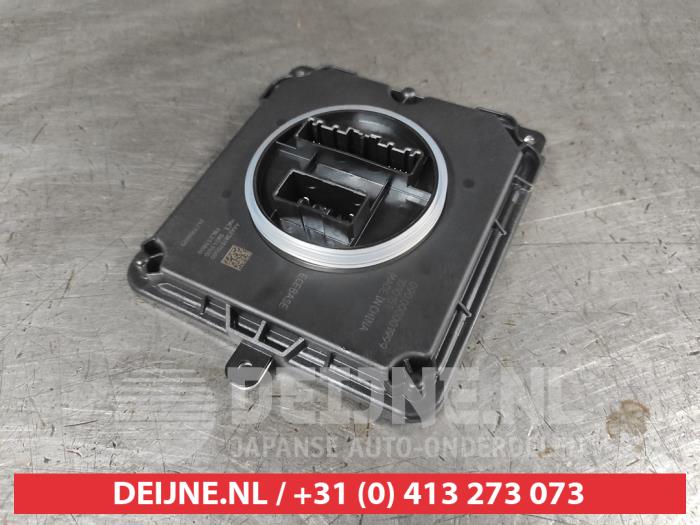 Używane Modułowy reflektor LED Kia EV3 (SV1) 58.3/81.4 kWh Cena na żądanie oferowane przez V.Deijne Jap.Auto-onderdelen BV