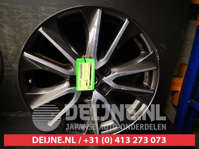 Używane Obrecz Mazda CX-3 (DJ/DK) 2.0 SkyActiv-G 120 Cena na żądanie oferowane przez V.Deijne Jap.Auto-onderdelen BV