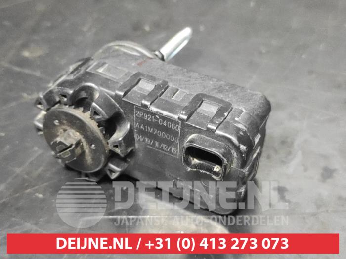 Używane Silnik reflektora Kia Sorento II (XM) 2.2 CRDi 16V VGT 4x4 Cena na żądanie oferowane przez V.Deijne Jap.Auto-onderdelen BV
