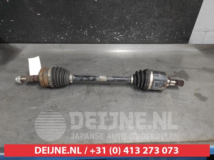 Gebrauchte Antriebswelle links vorne Kia Sportage (SL) 2.0 CVVT 16V 4x2 Preis auf Anfrage angeboten von V.Deijne Jap.Auto-onderdelen BV