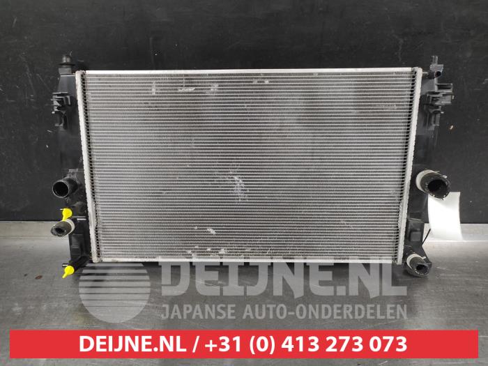 Usagé Radiateur Toyota Yaris IV (P21/PA1/PH1) 1.5 12V Hybrid 115 Prix € 200,00 Règlement à la marge proposé par V.Deijne Jap.Auto-onderdelen BV