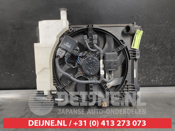 Usagé Radiateur Nissan Juke (F15) 1.6 DIG-T 16V Prix sur demande proposé par V.Deijne Jap.Auto-onderdelen BV