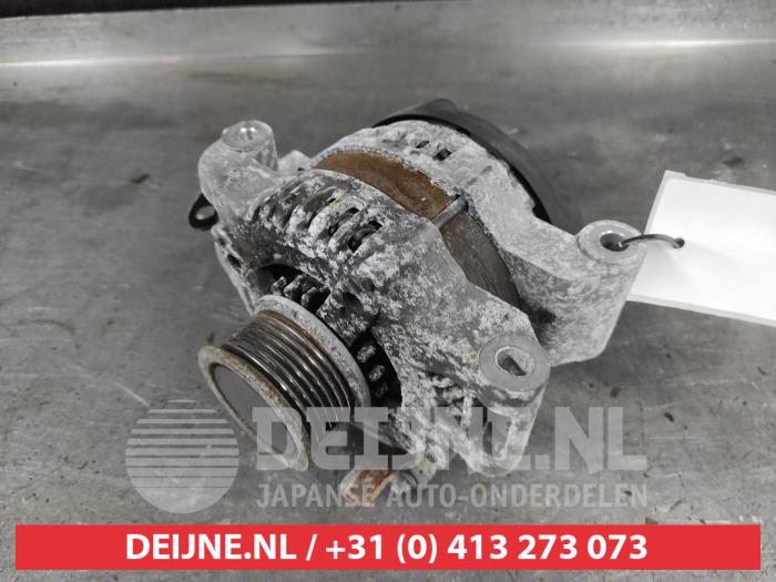Begagnade Dynamo Lexus IS (E2) 220d 16V Pris på förfrågan erbjuds av V.Deijne Jap.Auto-onderdelen BV