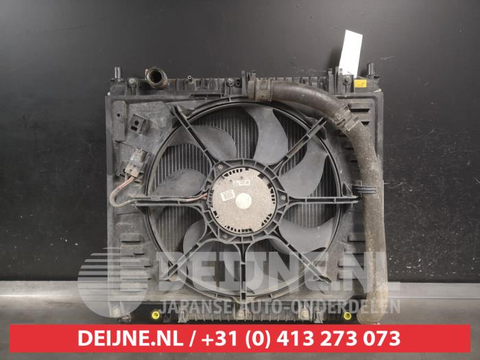 Gebrauchte Kühler Ssang Yong Rexton W 2.0 e-200 Xdi 16V 4WD Preis € 75,00 Margenregelung angeboten von V.Deijne Jap.Auto-onderdelen BV