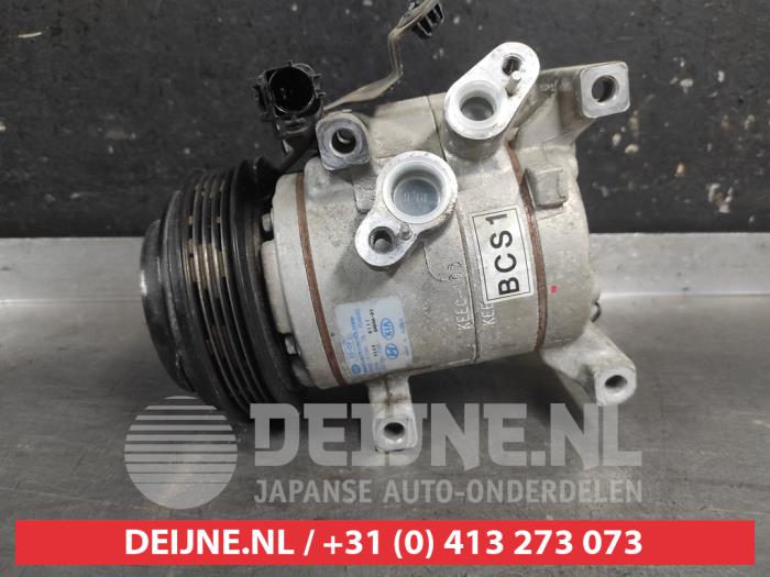 Usagé Compresseur de clim Hyundai i10 (B5) 1.0 12V Prix € 150,00 Règlement à la marge proposé par V.Deijne Jap.Auto-onderdelen BV