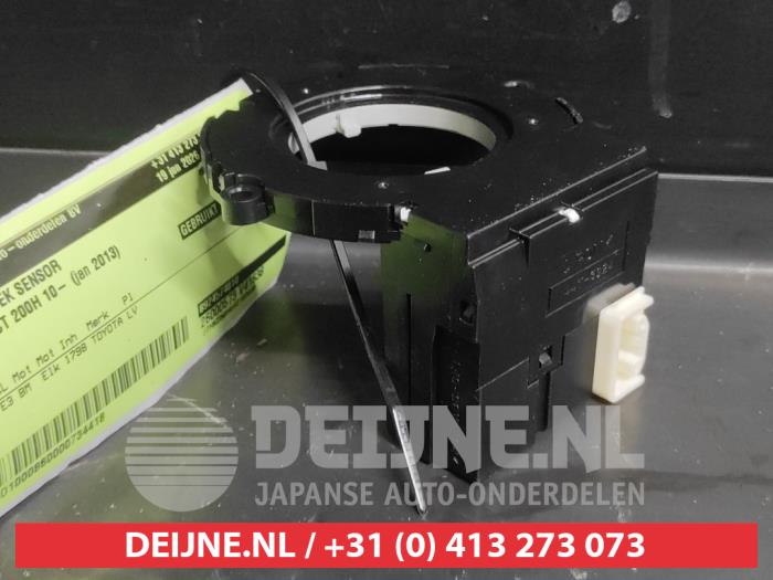 Begagnade Styrvinkelsensor Lexus CT 200h 1.8 16V Pris € 75,00 Marginaltabell erbjuds av V.Deijne Jap.Auto-onderdelen BV