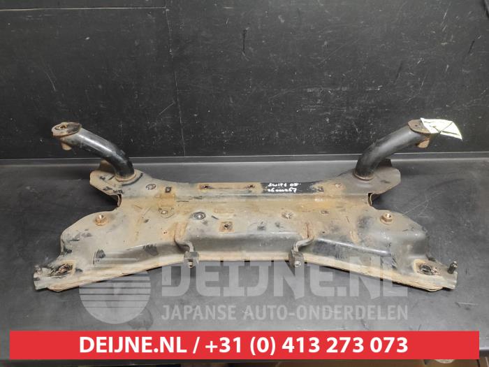 Begagnade Underram Suzuki Swift (ZA/ZC/ZD1/2/3/9) 1.3 VVT 16V Pris € 100,00 Marginaltabell erbjuds av V.Deijne Jap.Auto-onderdelen BV